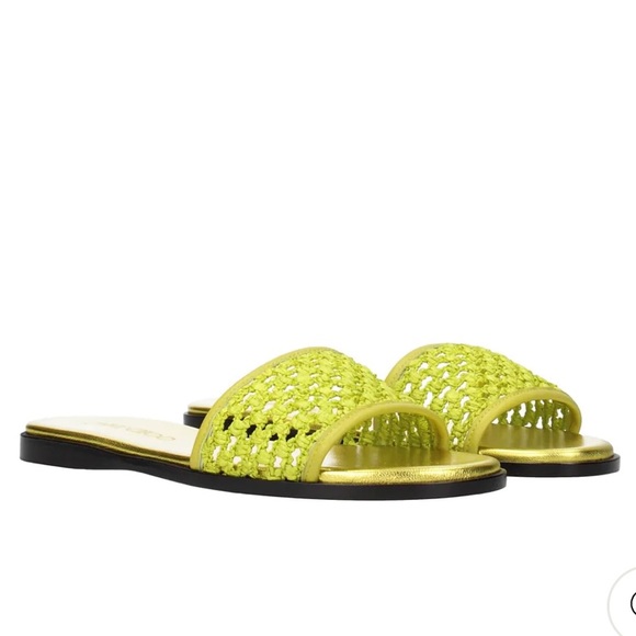 JIMMY CHOO MINEA ELECTRIC LIME RAFFIA SLIDES AND BOX NWT - Picture 4 of 14